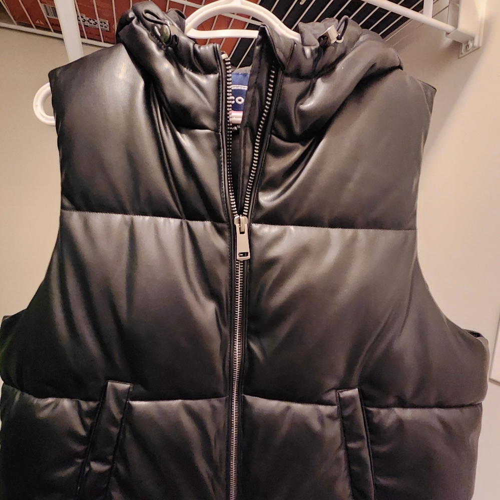 Scoop Black Puffer Vest XL (16-18)